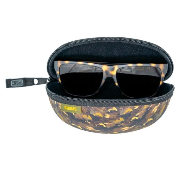 31100406_TransporterLTD_Fish-Camo-Green_Open_BrownSunglasses.jpg