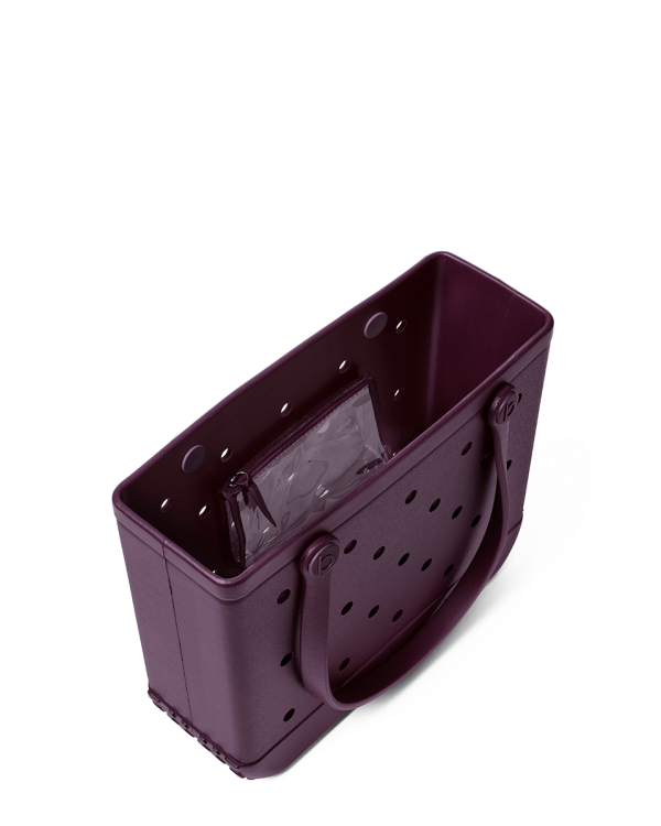 BABY02_BBY01_C.png