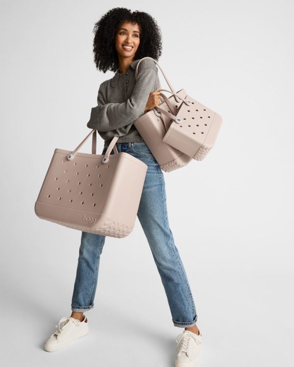 TOTE_All_Sizes_a0dba162-a628-4e94-ac1f-c152bd50935a.jpg